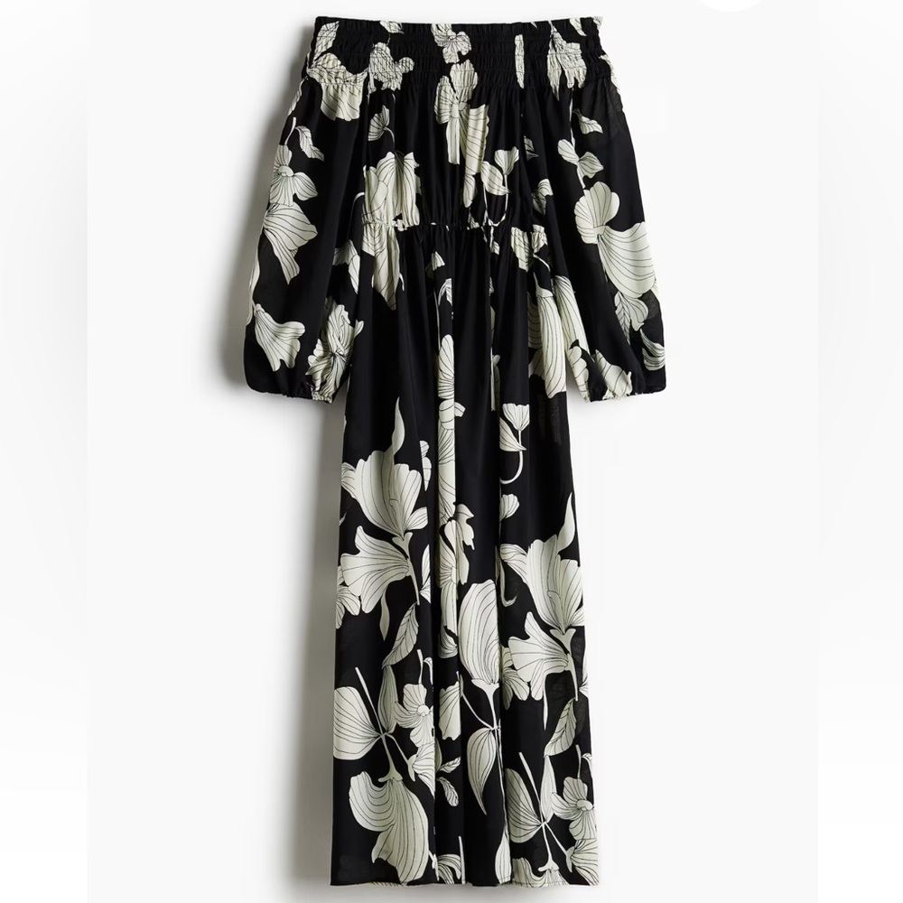 NWT H&M SMOCKED OFF-THE-SHOULDER DRESS size M